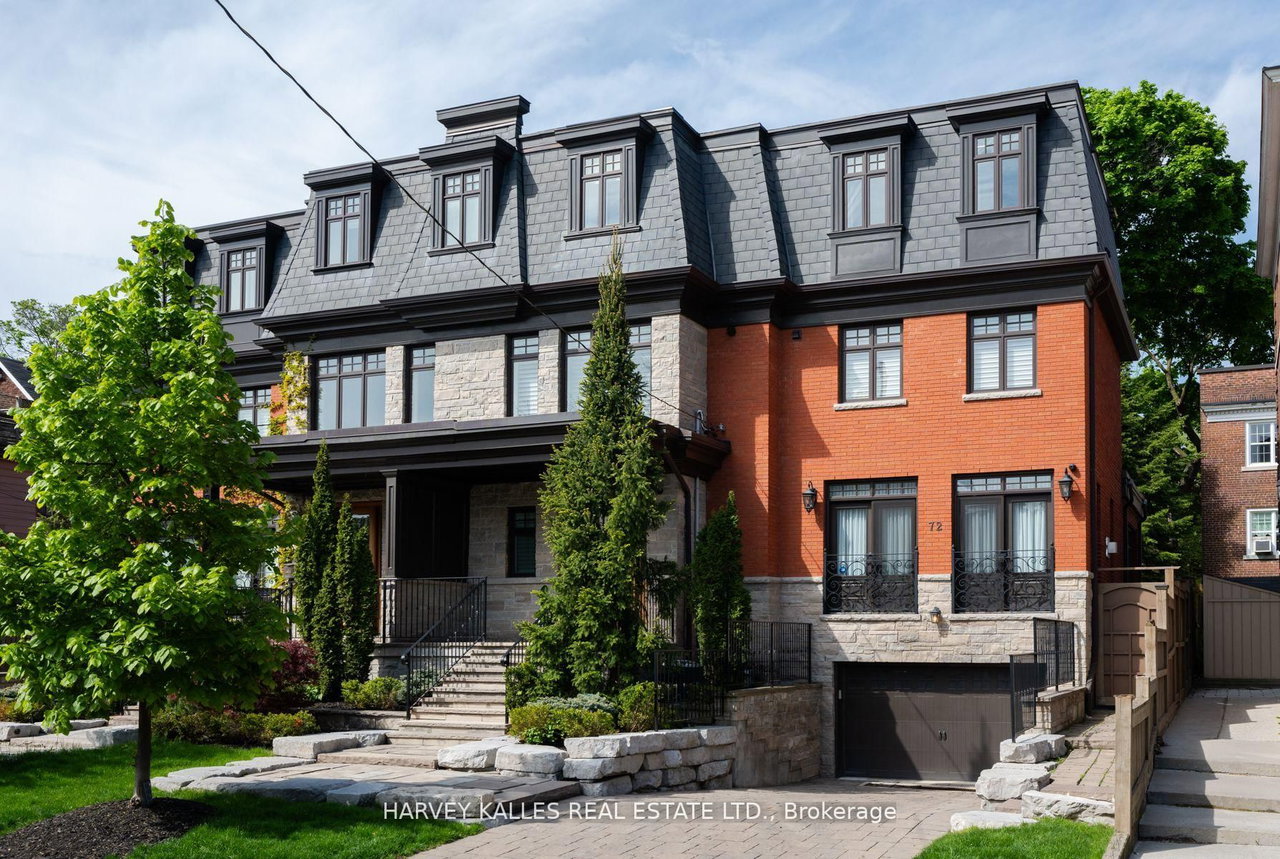 Lawton Blvd, Toronto